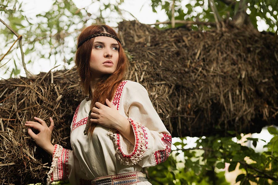 Women in Slavic costumes in Xuzhou