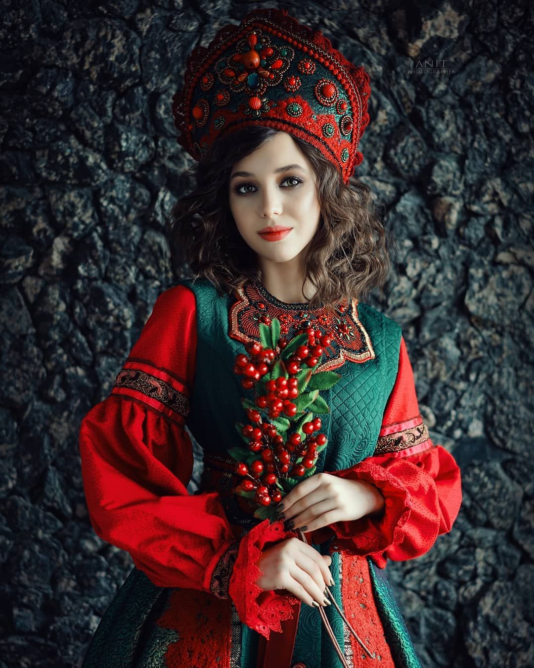 Nude girl Women in Slavic costumes in Xuzhou