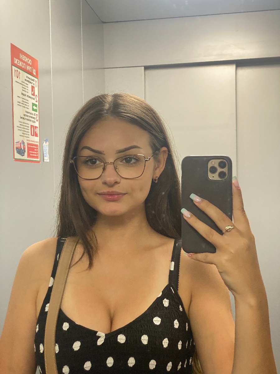 Sexy model Stacy in Xuzhou